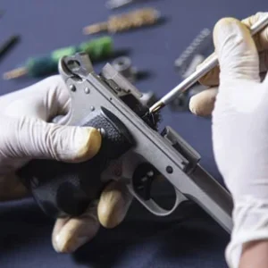 Clase 2: Mantenimiento y Limpieza de Armas de Fuego